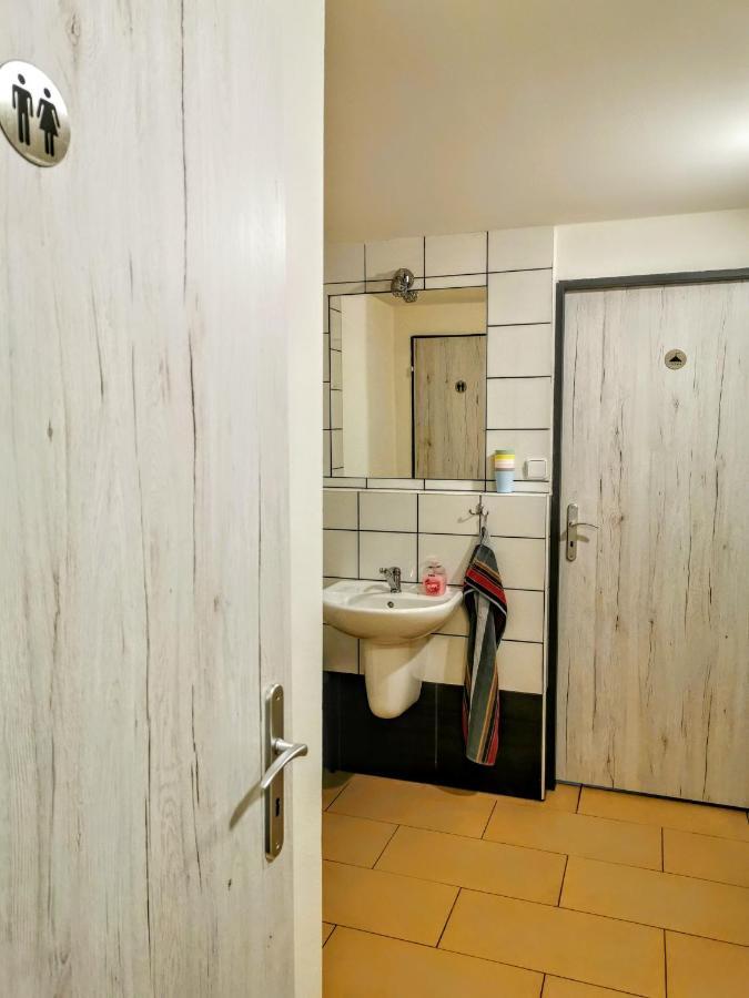 Ubytovani V Podhoubi Apartment Broumov Exterior photo